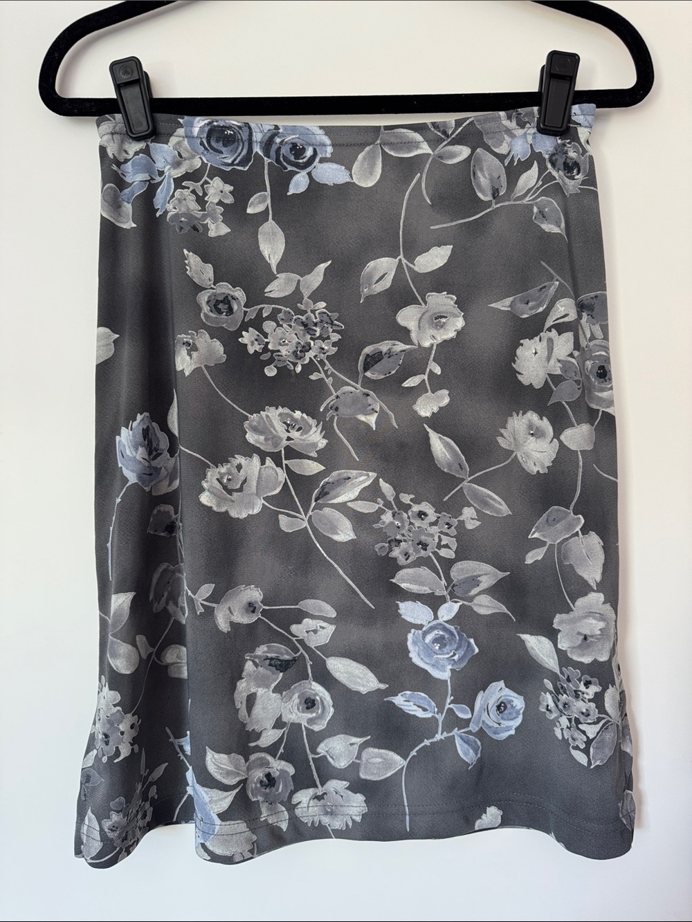 Wrapper Gray A-Line Skirt with Light Blue Floral Print